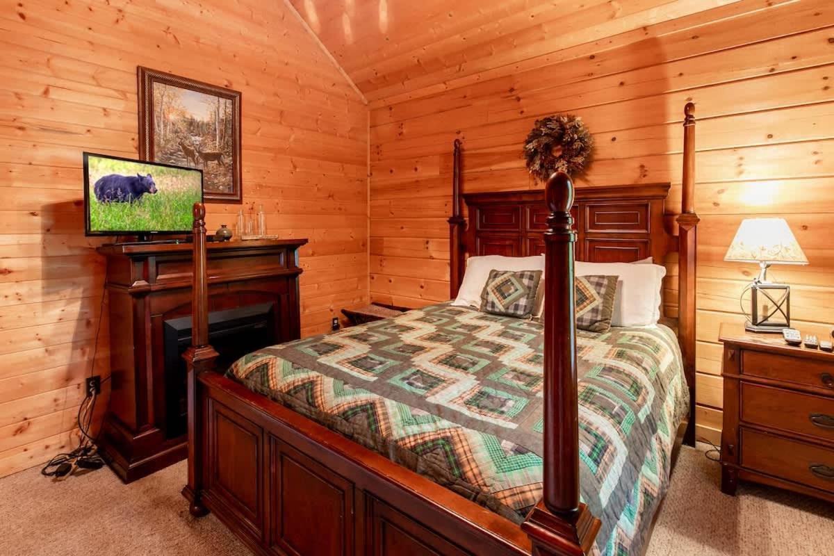 Nice View Fireplace, Hot Tub, Porch Bed, Private Sevierville Exterior foto
